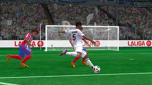EA SPORTS FC™ Mobile Soccer screenshot 8